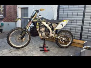 SUZUKI RMZ 250