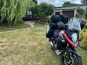 MEIN TRAUMMOTORRAD V-STROM 650 MIT BMW FAHRWERK