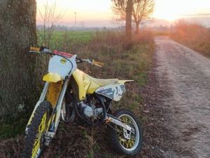 SPRZEDAM SUZUKI RM 85 (YZ,KX,SX,CR) LUBASZ