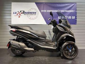 PIAGGIO MP3 400