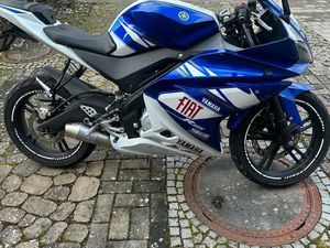 YAMAHA YZF-R125 VALENTINO ROSSI EDITION