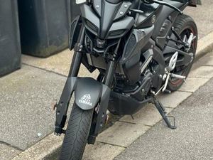 YAMAHA MT 125