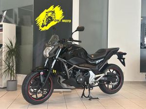 HONDA NC 700 SA / SERVICE NEU / TÜV NEU / REIFEN NEU