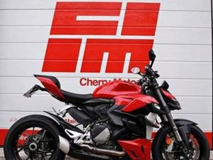 DUCATI STREETFIGHTER V2 - 2022 - 8.314KM — MOTOREN | DUCATI — MARKTPLAATS