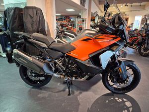 KTM 1390 SUPER ADVENTURE S EVO BEIDE FARBEN