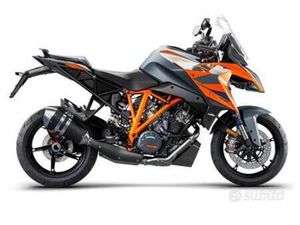 KTM 1290 SUPER DUKE GT 2024