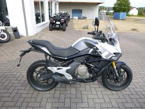 CFMOTO 650 MT GEBRAUCHT GUTER ZUSTAND REIFEN NEU