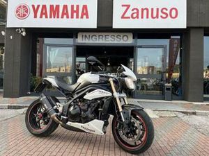 TRIUMPH SPEED TRIPLE 1050