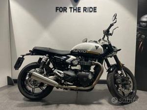 TRIUMPH SPEED TWIN 1200