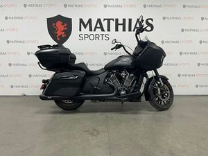 INDIAN CHALLENGER DARK HORSE 2020