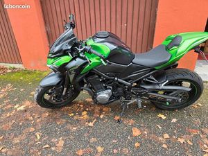VEND KAWASAKI Z900 FOULL 125 CH