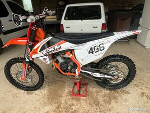 125 SX