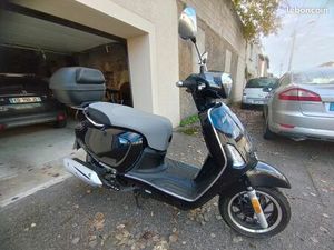 SCOOTER KYMCO 125 LIKE