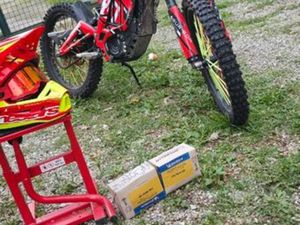 SURRON LIGHT BEE – PARFAITE ÉTAT