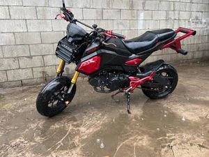 2019 HONDA GROM 125 CC STUNT 4,300 MILES