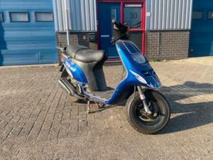 TYPHOON 125CC DUITS (TEKOOP/TERUIL) — SCOOTERS | PIAGGIO — MARKTPLAATS