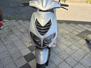 PEUGEOT SPEED FIGHT 2; 1548KM;