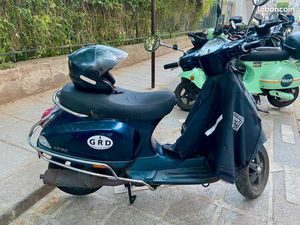 VESPA LX 50 2T