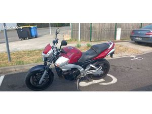 VENDS SUZUKI 600 GSR