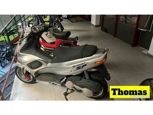 RUNNER 180 2T NEUF 0KM