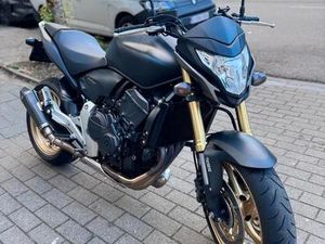 ② HONDA CB600 HORNET 2012