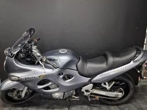 SUZUKI GSXF 2004