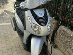 PIAGGIO CARNABY 200 - 2008