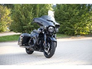 HARLEY-DAVIDSON TOURING STREET GLIDE SPECIAL FLHXS