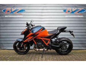KTM 1290 SUPER DUKE R
