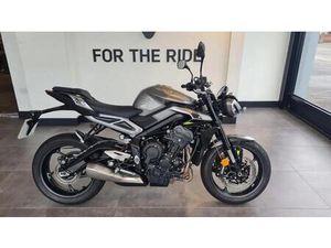 TRIUMPH STREET TRIPLE 765 R