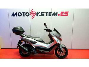YAMAHA - NMAX
