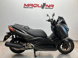 YAMAHA - XMAX 125