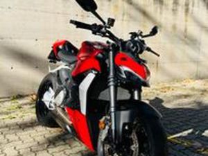 DUCATI STREETFIGHTER V2 2024 - 153,0 CV - 955,0 CC