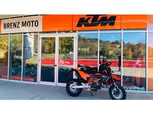 VENDO KTM 690 SMC R (2026) NUOVA A TERNI (CODICE 9888594) - MOTO.IT