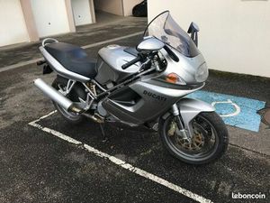 DUCATI ST2 - SEPTEMBRE 2002 - 51.420 KM - CT OK DU 21 NOVEMBRE 2025 (VALABLE 3 ANS)