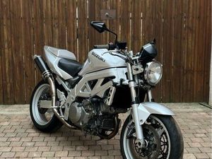 SUZUKI SV1000N 2004 K4 84.779KMS GRIS SVN SV1000 1000 CC DEVIL