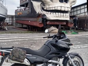 SUZUKI XF XF FREEWIND 650 CC →