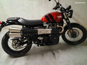 TRIUMPHE SCRAMBLER 900