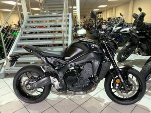 YAMAHA MT-09 900 HYPER-NAKED EURO 5 889 CC