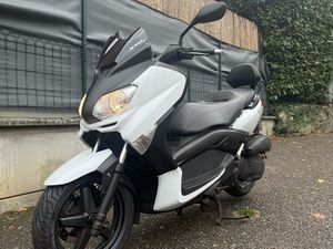 ? YAMAHA 125 XMAX - CT OK - ENTRETIEN OK ?