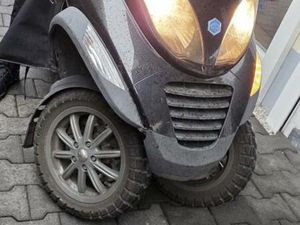 PIAGGIO MP3 400