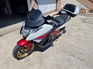 HONDA INTEGRA 750 S SPORT