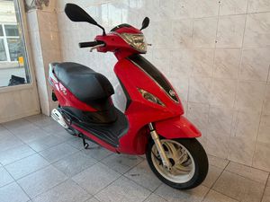PIAGGIO FLY 50 →