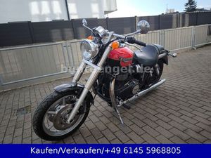 TRIUMPH SPEEDMASTER 908ML