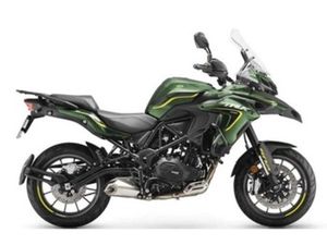 BENELLI TRK 502 BENELLI TRK 502. RATY, TRANSPORT CALY KRAJ BENZYNA