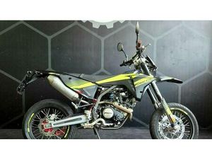 VENDO FANTIC MOTOR XMF 125 MOTARD PERFORMANCE 4T (2023 - 24) USATA A MERATE (CODICE 9888718) - MOTO.IT