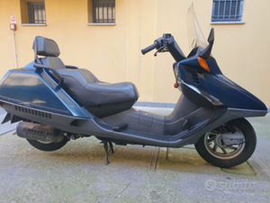 HONDA CN 250