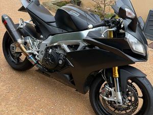 APRILIA 1000 RSV4 APRC 2013