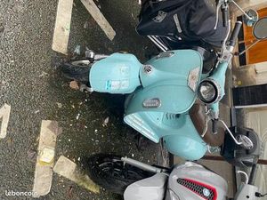 SCCOTER ÉLECTRIQUE E-RETRO EASY-WATTS