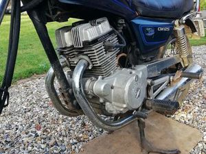 MOTO HONDA CM125 CUSTOM